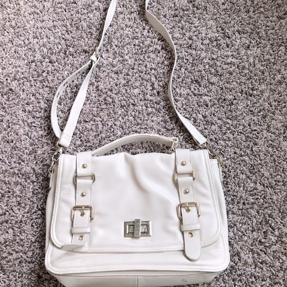 🔶 ALDO crossbody bag 💯